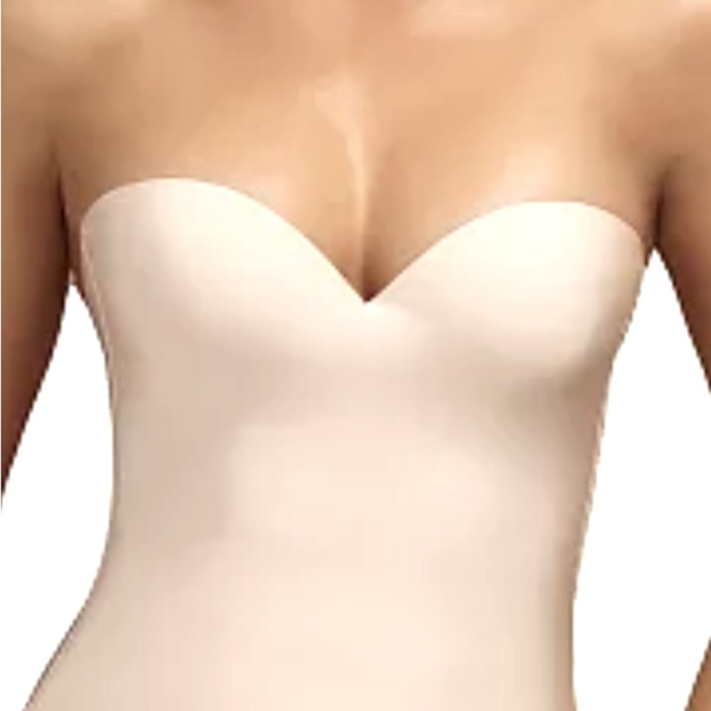 NWT Victoria Secret Tan Seamless Bustier